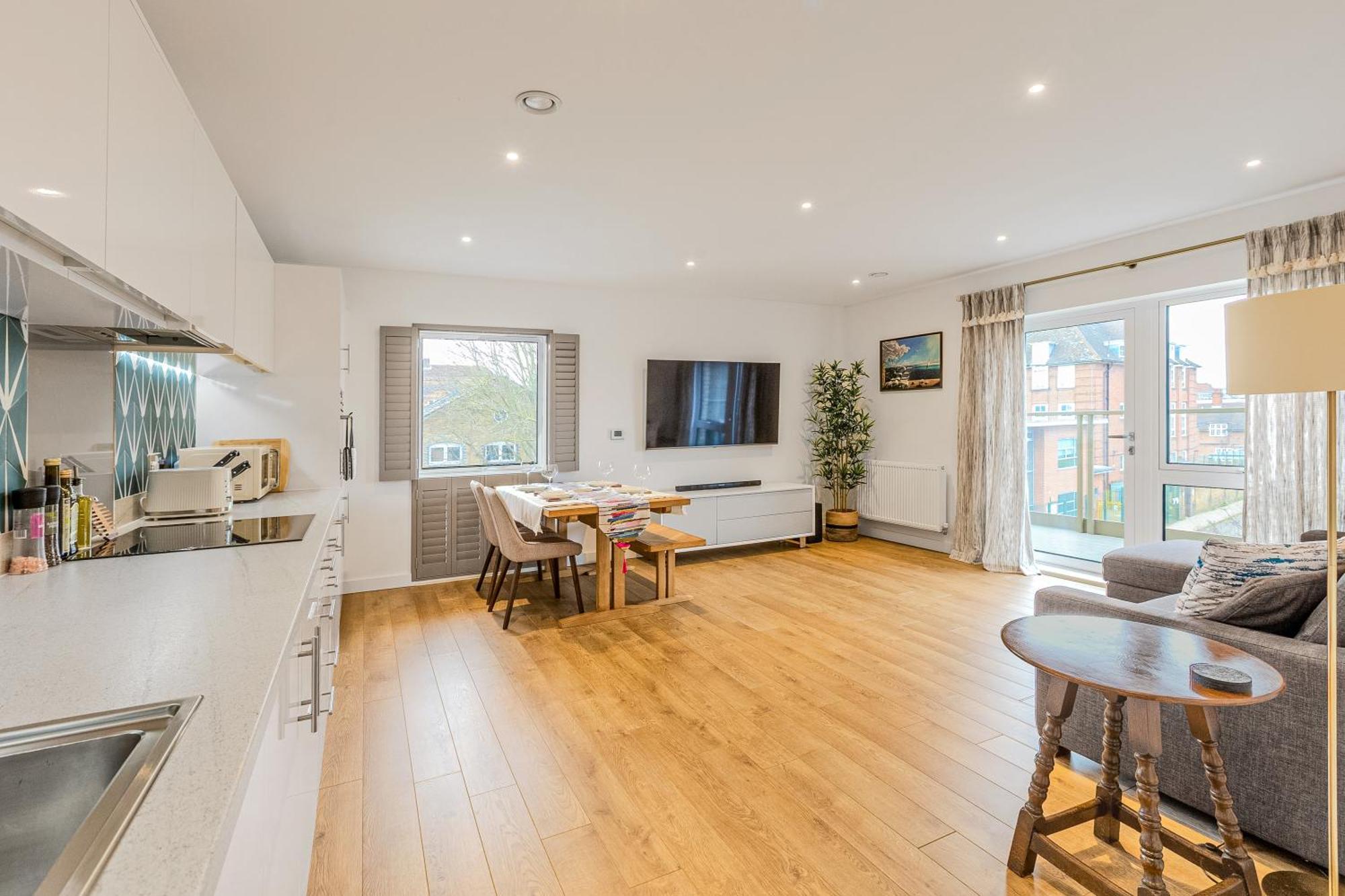 Spacious 2br With Balcony In Camberwell Apartamento